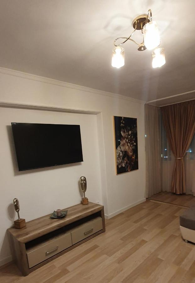 Rebecca Sweet Apartment Oradea Εξωτερικό φωτογραφία